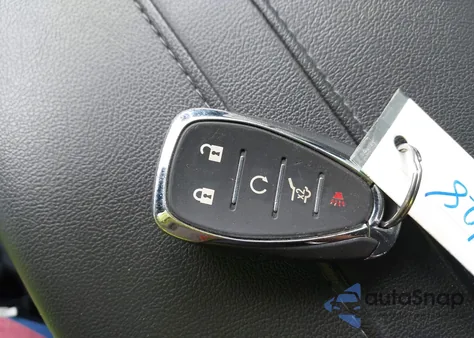 2020 Chevrolet Blazer Awd 2Lt from USA, damaged, VIN 3GNKBHRS4LS599107